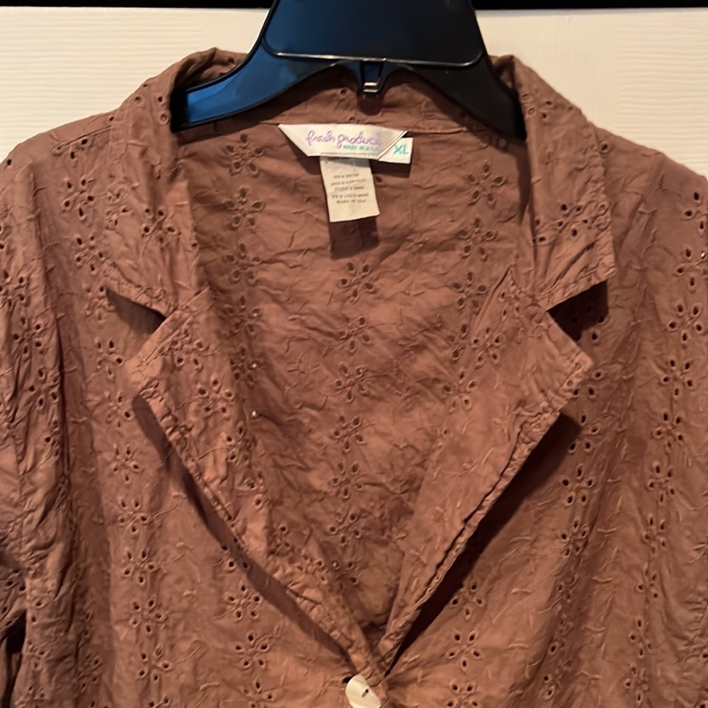 Eyelet jacket - Picture 3 of 6